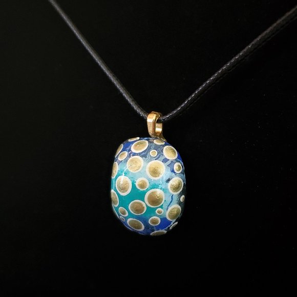 Handpainted Dot Art Pendant - Picture 2 of 10